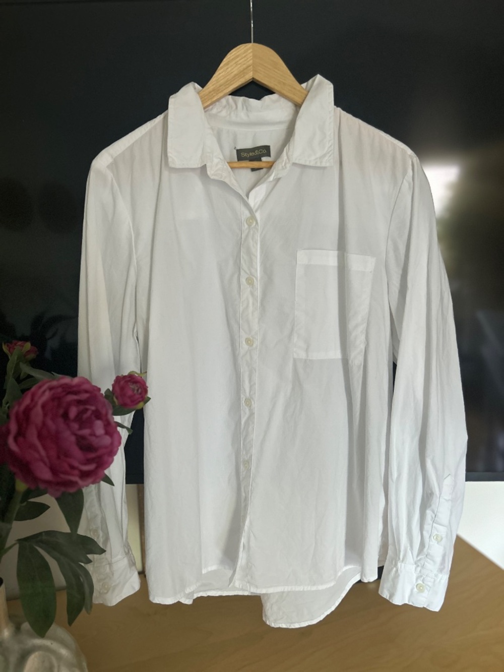 Crispy white 100% Cotton Shirt NWOT XL